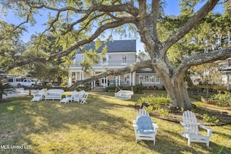 600 N Beach Blvd, Bay Saint Louis, MS 39520