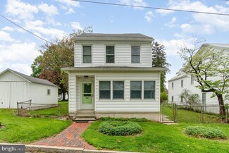 307 Church St, Dauphin, PA 17018