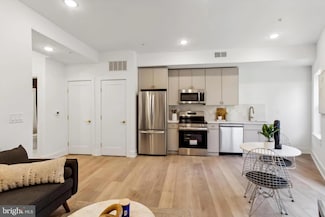 367 W Hortter St Unit 202, Philadelphia, PA 19119