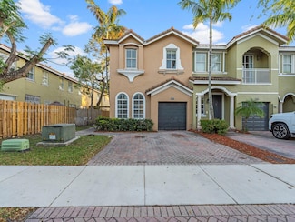 2482 SE 14th Ct, Homestead, FL 33035
