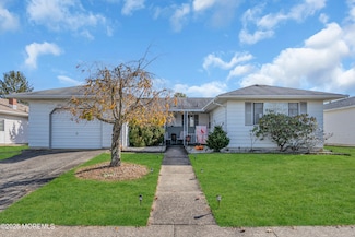 125 Liberta Dr, Toms River, NJ 08757