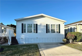 4750 Washington Way W, Estero, FL 33928