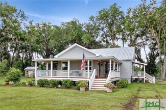 1218 Oak Creek Rd, Riceboro, GA 31323