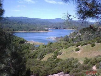 2653 Pine Ridge Rd, Bradley, CA 93426