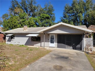 1135 N Fan Palm Point, Crystal River, FL 34429