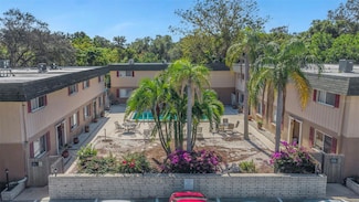 300 6th St N Unit 8, Safety Harbor, FL 34695