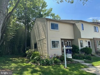1211 Hesselius Ct, Annapolis, MD 21403