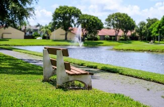 1007 Green Pine Blvd Unit 42, West Palm Beach, FL 33409