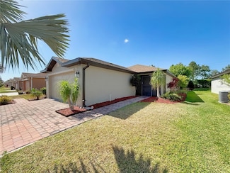 4480 Turnberry Ln, Lake Wales, FL 33859