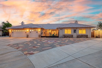 2841 W Avenue l2, Lancaster, CA 93536