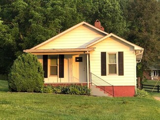 171 Woodlyn Rd, Johnson City, TN 37601