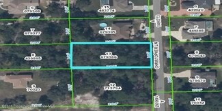 8253 Christopher Ln, Weeki Wachee, FL 34613