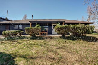1401 Rockhill Cir, Ozark, MO 65721