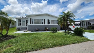 924 Nogoya W, Venice, FL 34285