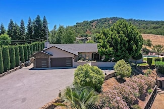 1172 Grimley Ln, San Jose, CA 95120