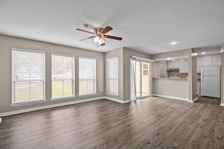 250 El Dorado Blvd Unit 127, Webster, TX 77598