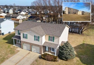 704 Christy Ln, Belleville, IL 62221