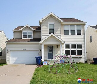 14884 Eagle St, Bennington, NE 68007