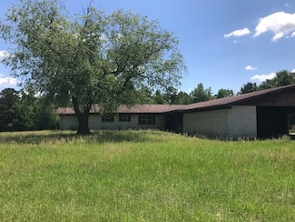 5158 Louisiana 784, Coushatta, LA 71019