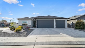 451 Warren St, Grand Junction, CO 81504