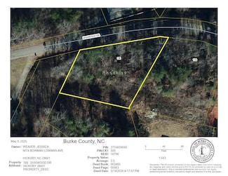106 Dogwood Dr, Hickory, NC 28601