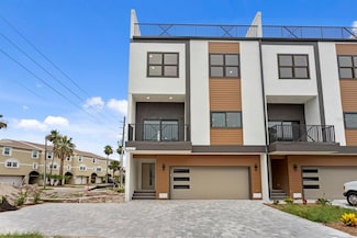 11605 1st St E Unit 3, Treasure Island, FL 33706