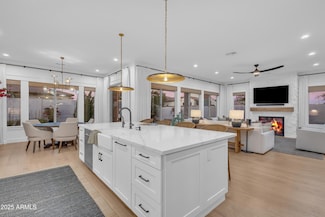 3690 E Canyon Way, Chandler, AZ 85249