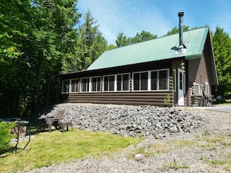 25 Loop Rd, Chester, ME 04457