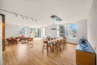 15 W 53rd St Unit 40D, New York, NY 10019