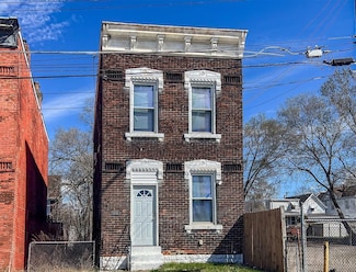 5632 Chestnut St, Cincinnati, OH 45216