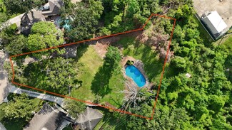 12318 Lanny Ln, Houston, TX 77077