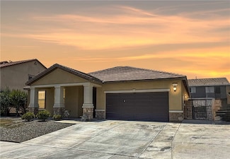 5927 Berryhill Dr, Corona, CA 92880