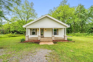 310 South St, Mathiston, MS 39752