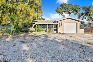 2100 Timber Ln, Clearwater, FL 33763