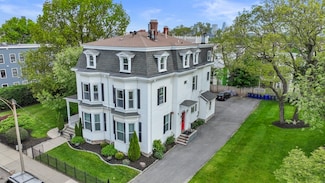 8 Mount Vernon St Unit 4, Dorchester, MA 02125
