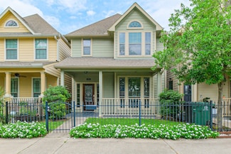 231 W 26th St, Houston, TX 77008