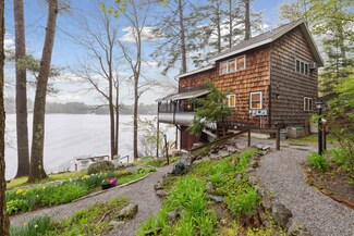 19 Hummingbird Ln, Hillsborough, NH 03244