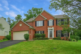 216 Beagle Dr, Coraopolis, PA 15108