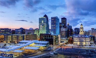 120 SW 5th St Unit 404, Des Moines, IA 50309