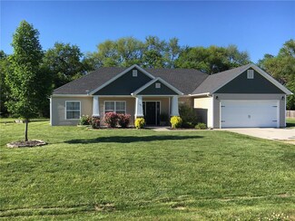973 SE 380, Knob Noster, MO 65336