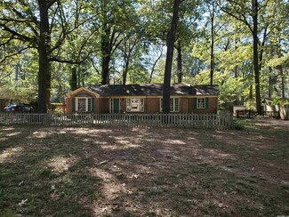 1 Mavis Cir, Mabelvale, AR 72103