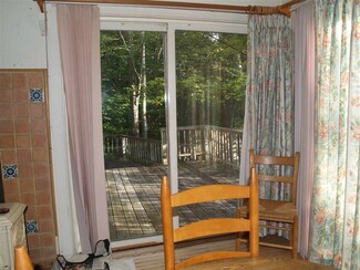 49 Uphill Rd, Peru, VT 05152