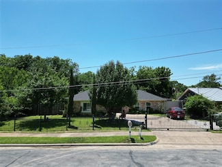 1825 E Shore Dr, Dallas, TX 75217
