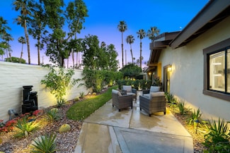 301 Bouquet Canyon Dr, Palm Desert, CA 92211