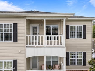 2813 Bloomfield Ln Unit 302, Wilmington, NC 28412
