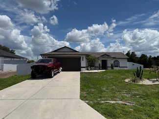 2505 26th St SW, Lehigh Acres, FL 33976