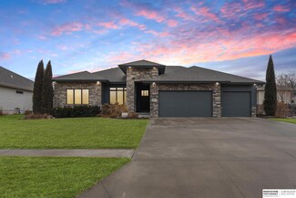 3003 N 194th St, Elkhorn, NE 68022
