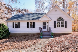 1986 Cook Rd, Powhatan, VA 23139