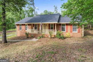368 Henry Higgins Rd, Jackson, GA 30233