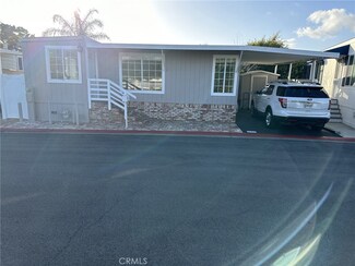 221 Lexington Cir, Newport Beach, CA 92660